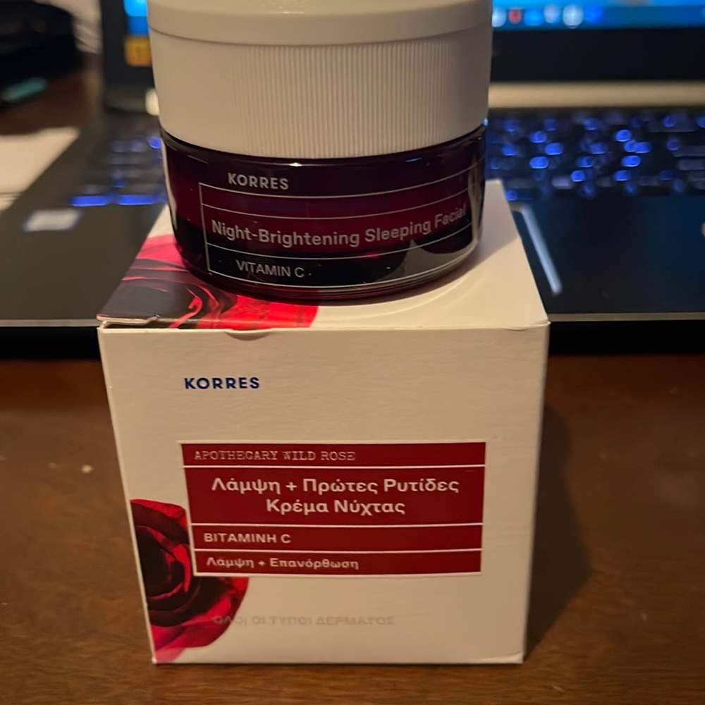 Korres Night-Brightening Sleeping Facial